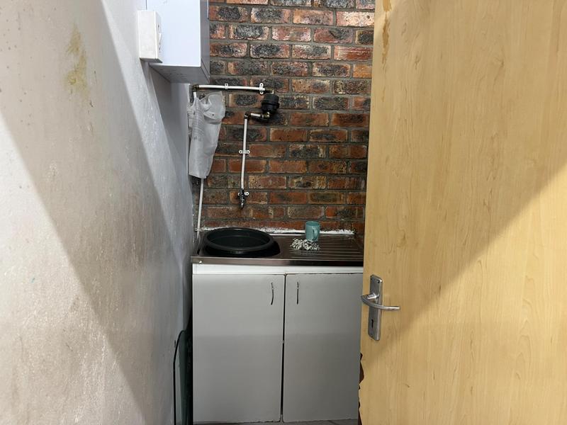 To Let Commercial Property for Rent in Milnerton Central Western Cape